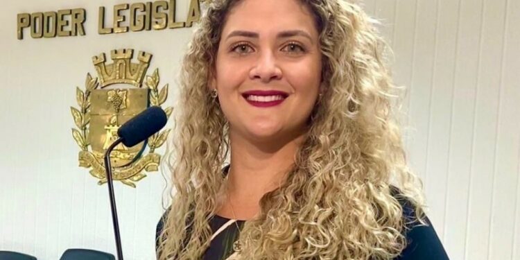 Vereadora é cassada em Vinhedo e denuncia violência política de gênero