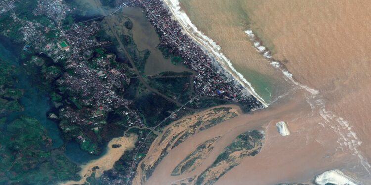 Sobe para 80 total de mortes em Madagascar após ciclone