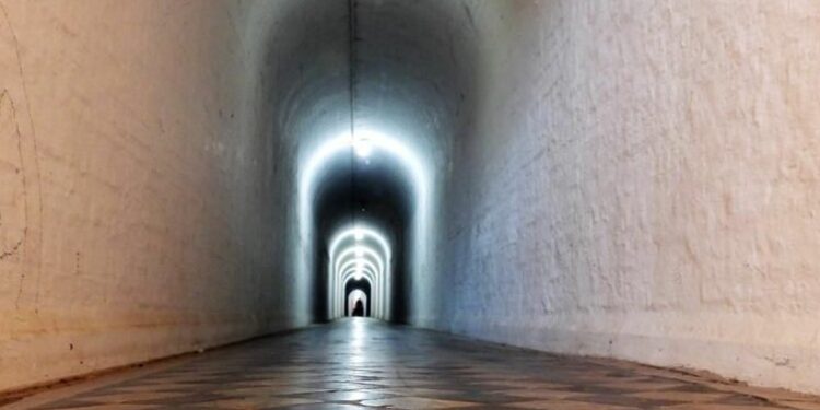 Túnel da Vila Industrial, um dos pontos de parada do passeio de domingo. Foto: Divulgação/PMC