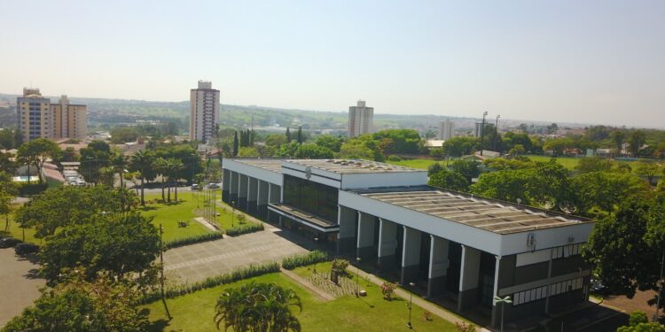 Concursos Públicos da Prefeitura de Nova Odessa oferecem 71 vagas