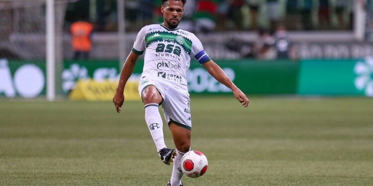 Guarani confirma a saída do volante Bruno Silva