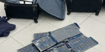 Passageiro com destino à Lisboa é preso por tráfico de drogas no Aeroporto de Viracopos - Fotos e vídeo: Divulgação PF