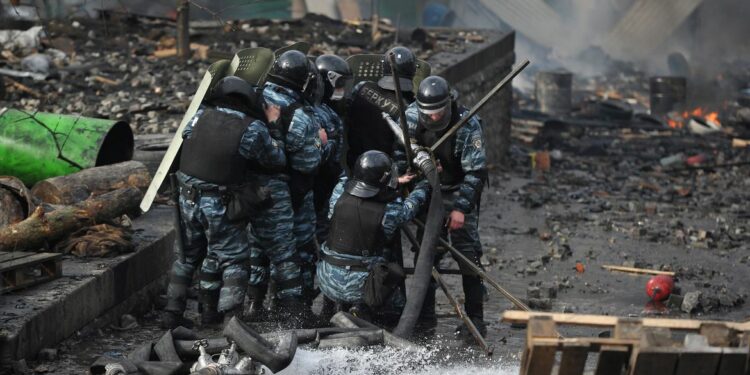 Forças policiais em ação na Ucrânia. Foto: Alexey Furman/Divulgação