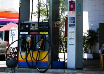 O PL estabelece diretrizes da política de preços na venda de combustíveis e derivados do petróleo. Foto: Arquivo