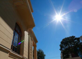 Umidade do ar cai de novo e Campinas retoma estado de atenção