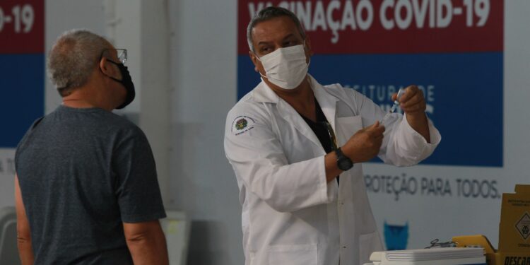 Campinas iniciou a Campanha contra a Influenza no sábado passado, dia 26 de março. Foto: Leandro Ferreira/ Hora Campinas