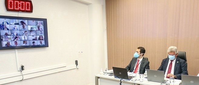 Vereadores aprovam projeto que cria 55 funções gratificadas para servidor