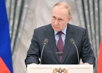 O presidente Vladimir Putin incorpora atitudes e estratégicas da antiga URSS, com modos parecidos de repressão e algumas diferenças na propaganda Foto: Arquivo