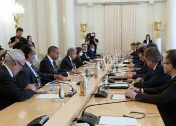 Guerra na Ucrânia: Guterres em Moscou para conversações de paz