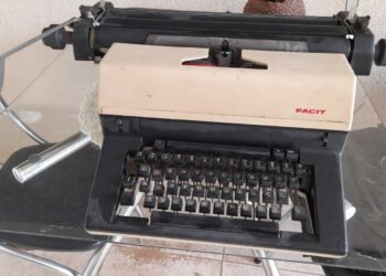 Máquina de escrever do tio Hmberto: convocação para ser guardiã de um tesouro precioso - Fotos: Arquivo Pessoal