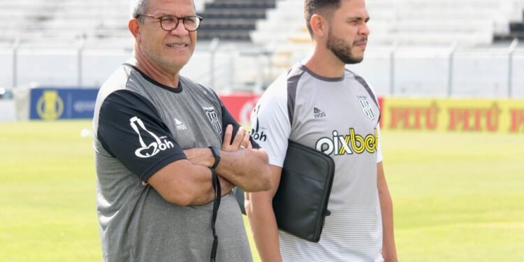 Ponte busca 1ª vitória na Série B para não igualar maior jejum do ano passado