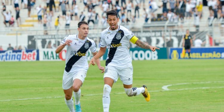 Ponte Preta vence CRB e encerra sequência negativa