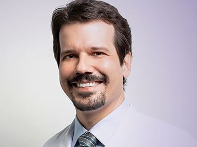 Artigo: Terapia de estimulação cerebral e os tremores do Parkinson – por Marcelo Valadares