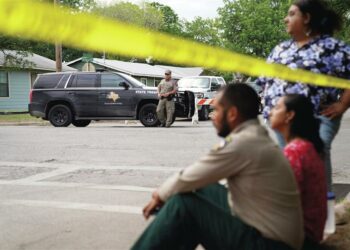 O ataque à escola primária do Texas 21 vítimas, 19 crianças e dois professores. Fotos: Reprodução