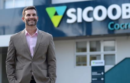 Artigo: Cooperativas de crédito crescem no pós-crise – por Evandro Piedade do Amaral