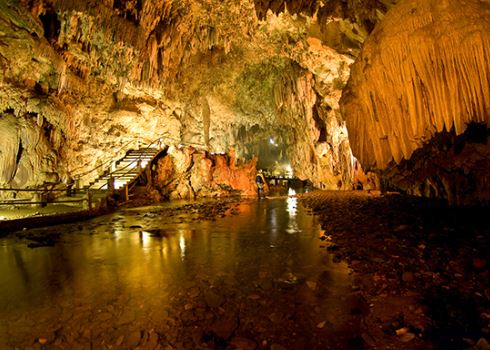 Caverna do Diabo: Roteiro Tradicional Diurno é uma das opções de passeio no local - Foto: Divulgação