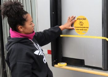 Maio Amarelo: evento alerta e orienta para Ponto Cego nos ônibus