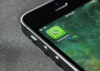 WhatsApp anuncia atualização com restrições para o Brasil