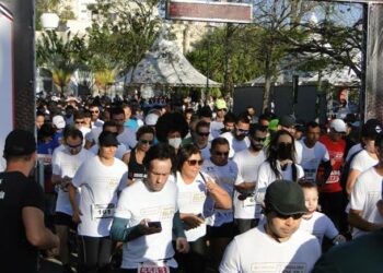 Atletas de Monte Mor e Campinas vencem corrida Santander Track&Field Run Series Galleria