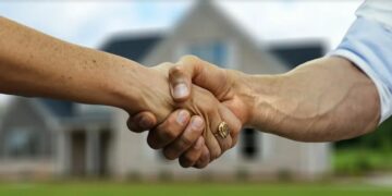 A locação de imóvel para moradia de sócios, diretores e empregados – por Renato Ferraz Sampaio Savy