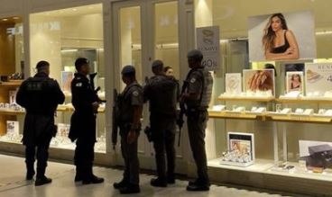 Assalto dentro do Shopping D. Pedro provoca pânico e correria entre clientes
