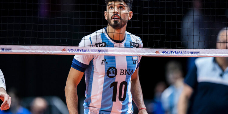Vôlei Renata soma mais um argentino ao elenco em 2022