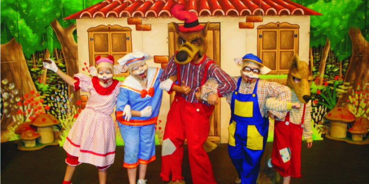 Projeto tem apresentação de ‘Os Três Porquinhos’