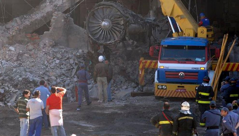 Acidente com avião da TAM completa 15 anos sem condenações