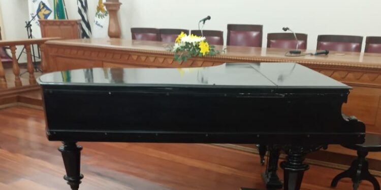 Piano era de Olga Rizzardo Normanha, uma expoente das artes de Campinas, que morreu em 16 de fevereiro de 2013, aos 97 anos Foto: Divulgação