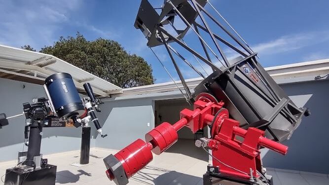 Telescópio do Polo Astronômico de Amparo: inscrições para curso estão abertas - Foto: Divulgação