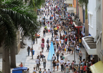 A intenção da Prefeitura é tornar o Centro da cidade mais agradável à população. Foto: Carlos Bassan/PMC
