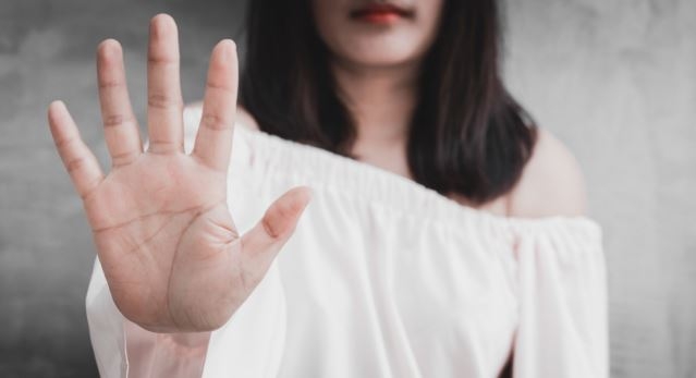 Artigo – Assédio: bancárias da Caixa destampam caldeirão de machismo e misoginia- por Rachel Weber