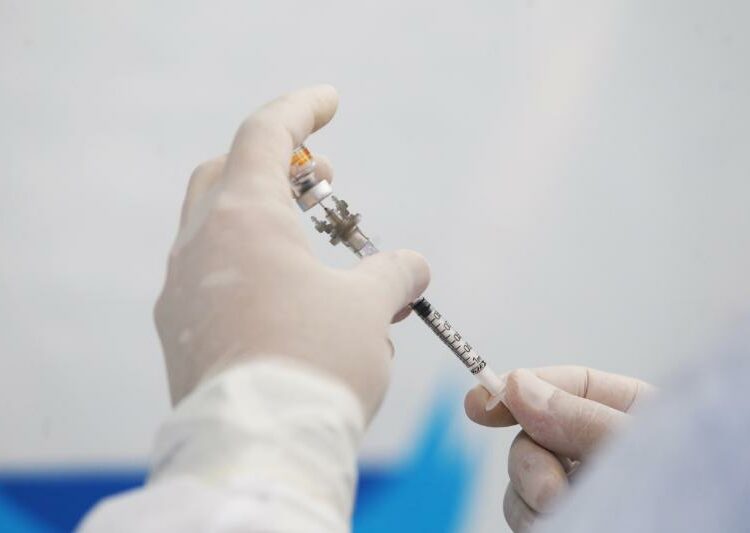 Campinas abre vacinação contra a meningite C para profissionais da Saúde