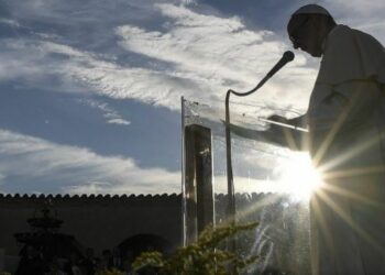 Papa Francisco: "que a sociedade japonesa se fortaleça no seu compromisso histórico com a paz e a não violência" - Foto: Vatican News