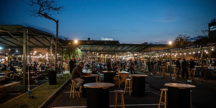 Champions Beer reúne cultura cervejeira,  gastronomia e música no Galleria Shopping em setembro