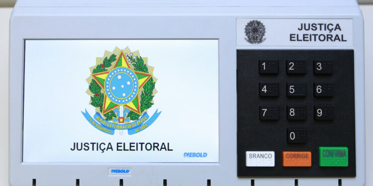 Urnas eletrônicas para a votação em 2 de outubro já estão preparadas: eleitor deve conferir se sua seção eleitoral mudou Foto: TSE/Divulgação