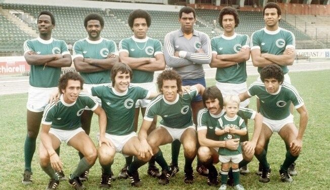 O time base do Guarani campeão brasileiro de 1978: Miranda, Zé Carlos, Mauro, Neneca, Édson e Gomes (em pé); Capitão, Renato, Careca, Zenon e Bozó (agachados). Foto: Arquivo
