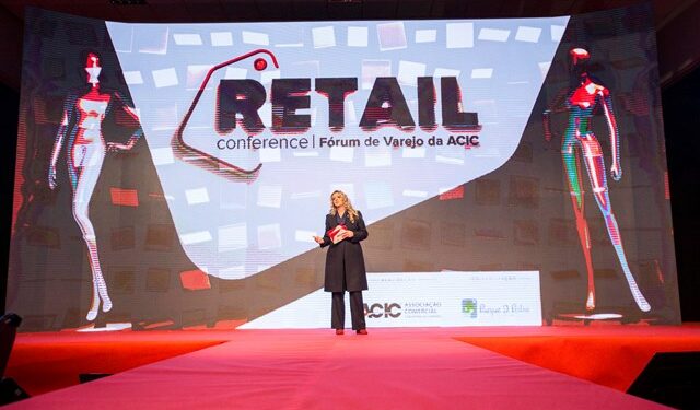 A presidente da Acic, Adriana Flosi, na última Retail Conference, em Campinas - Foto: Divulgação