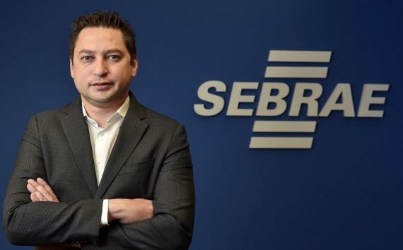 Artigo: Fazer a diferença – por Marco Vinholi