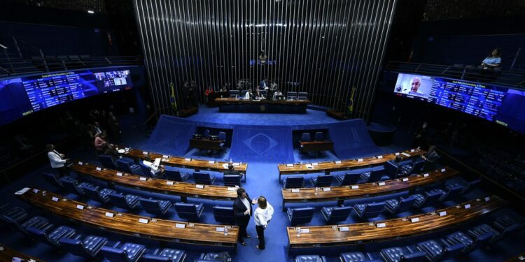 A intenção do senado é aprovar esse PLP já na próxima semana. Foto: Edilson Rodrigues/Agência Senado