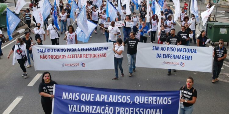 Manifestação dos profissionais da saúde de Campinas realizada na sexta-feira passada. Foto: Divulgação