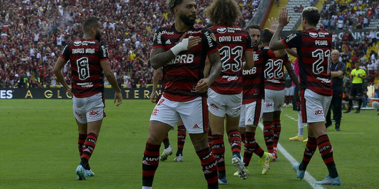 Gabigol fez o gol do título nos acréscimos da etapa inicial. Fotos: Marcelo Cortes/Flamengo