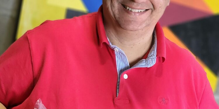 Empresa que nasceu na pandemia, em uma garagem, chega a 82 franquias