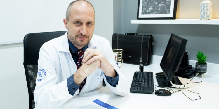 Fabricio Benvenutti, urologista especializado em vasectomias. Foto: Divulgação