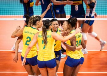 As brasileiras disputarão o título mundial no próximo sábado, contra a Sérvia. Foto: FIVB/Divulgação