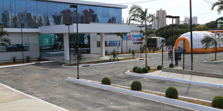 Mamografias agendadas na carreta do Iguatemi serão no Hospital do Amor