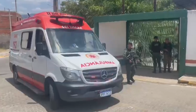 Adolescente fere a tiros três estudantes de escola pública do Ceará