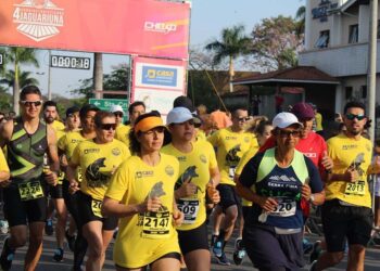 Evento em ano anterior: percurso pode ser feito em corrida de 5 km ou 10 km ou caminhada de 5 km Foto: Samuel Oliveira/Arquivo/Divulgação