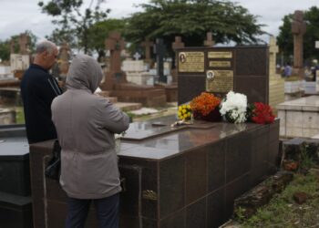 Esquema especial foi montado para o grande movimento esperado nos cemitérios. Foto: Leandro Ferreira/Hora Campinas