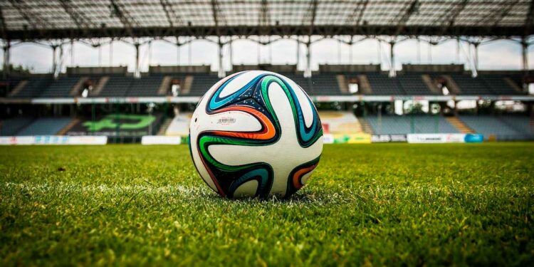 Banco Master organiza transmissão dos jogos da Copa nos aeroportos